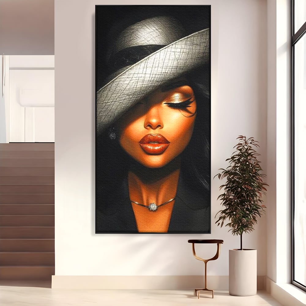 Tablou canvas cu tablou canvas cu femeie si palarie, in rama de aluminiu negru